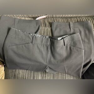 Tahari Chocolate Brown 12 (0) cropped business casual office work pants - EUC
